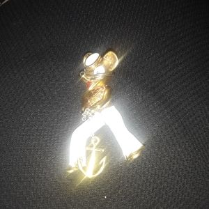 1970s maritime 14k gold mouse broach